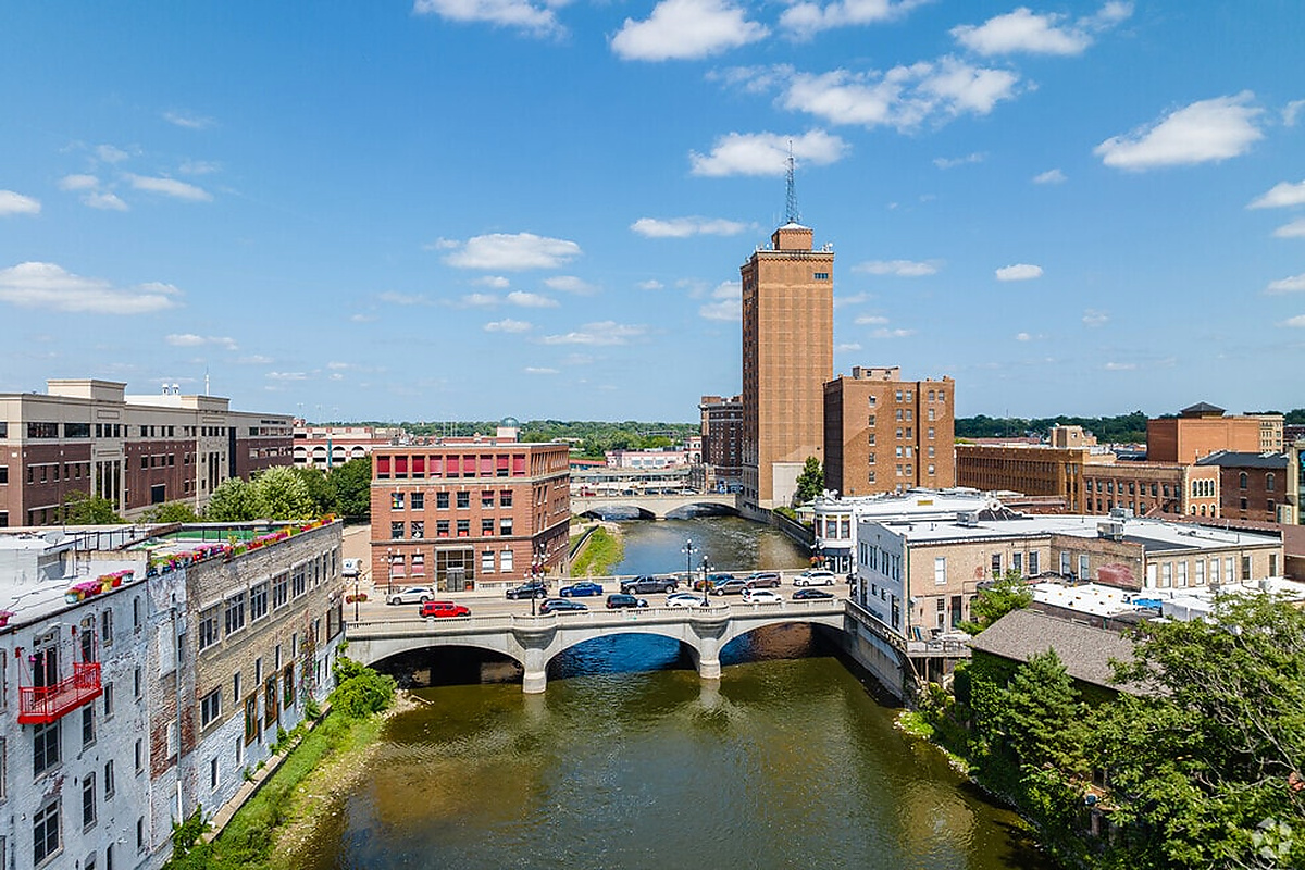 Montgomery, IL