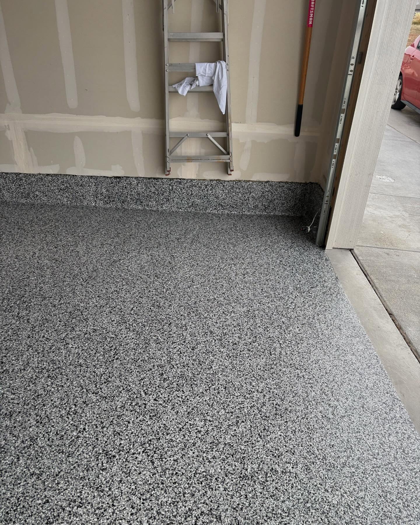 Flake epoxy garage floor by SBV Concrete Coatings