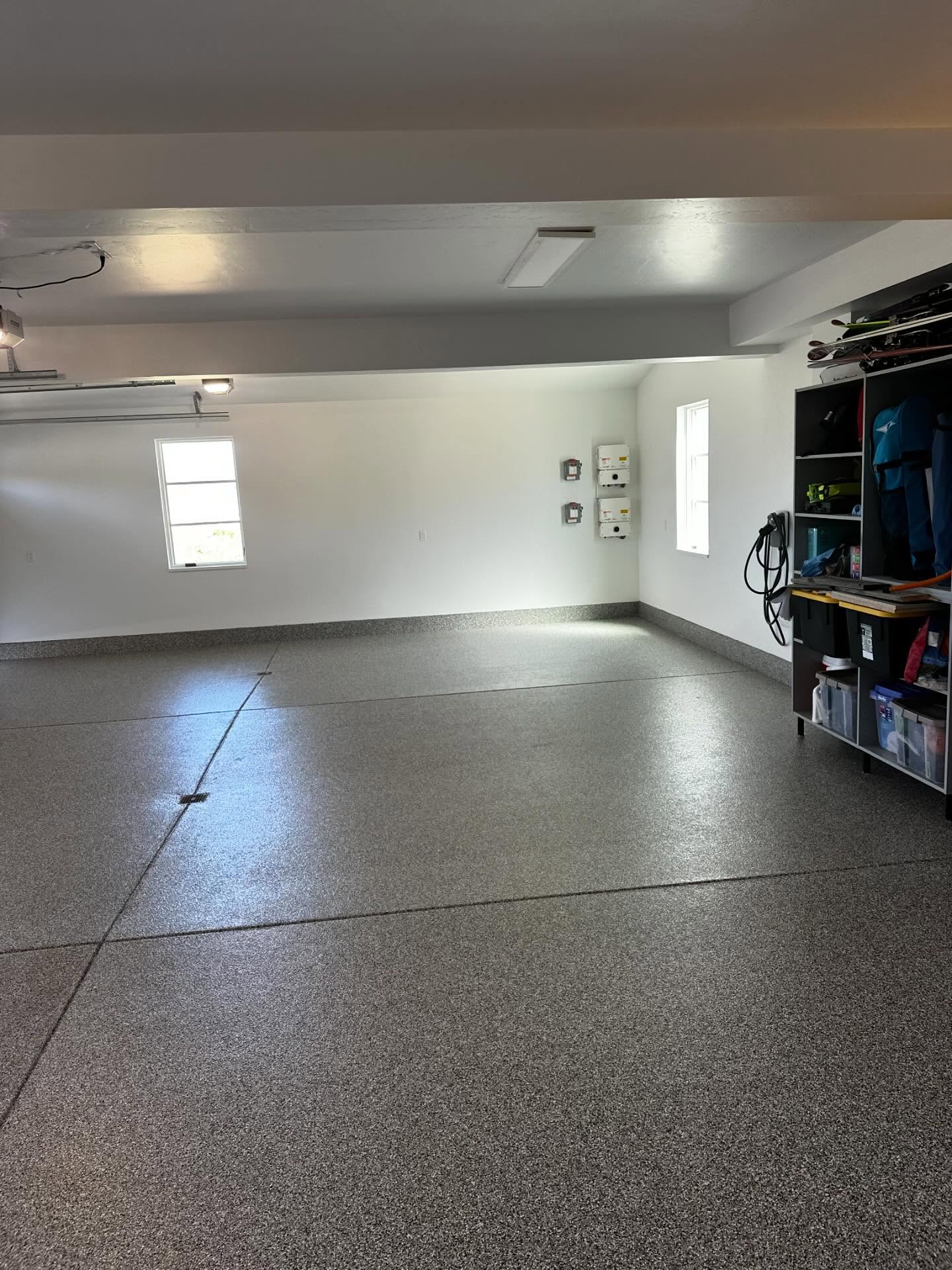 Flake epoxy garage floor in Eagle, CO by SBV Concrete Coatings