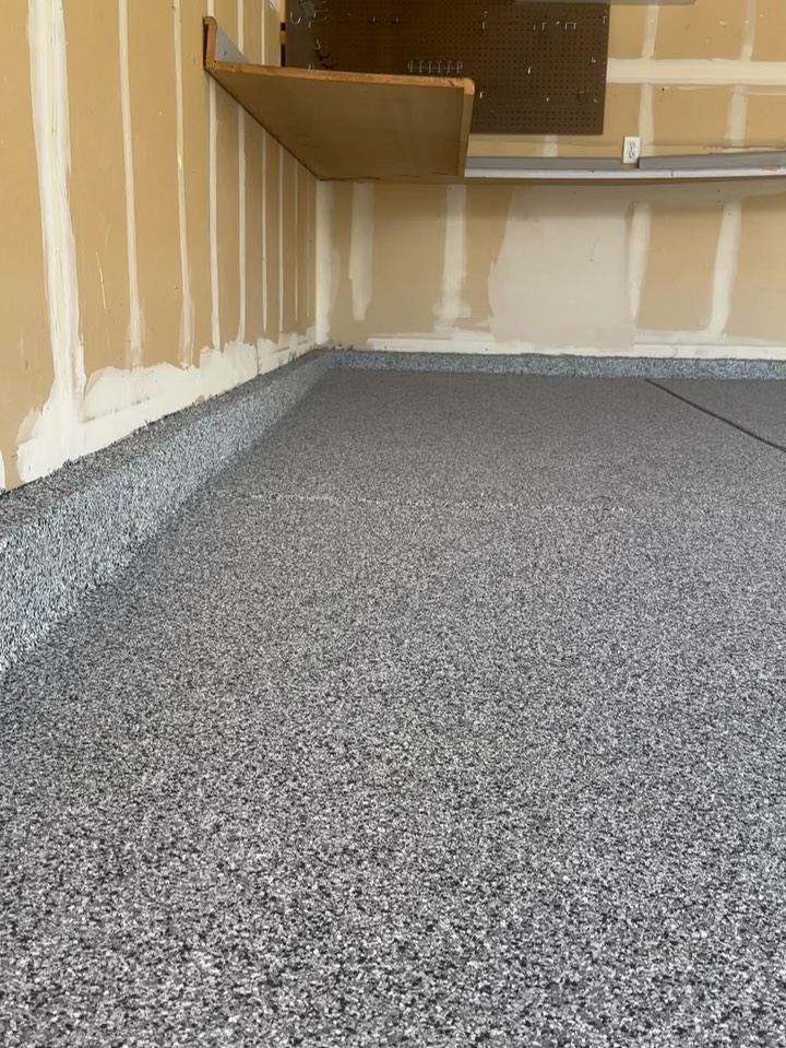 Flake epoxy garage floor by SBV Concrete Coatings